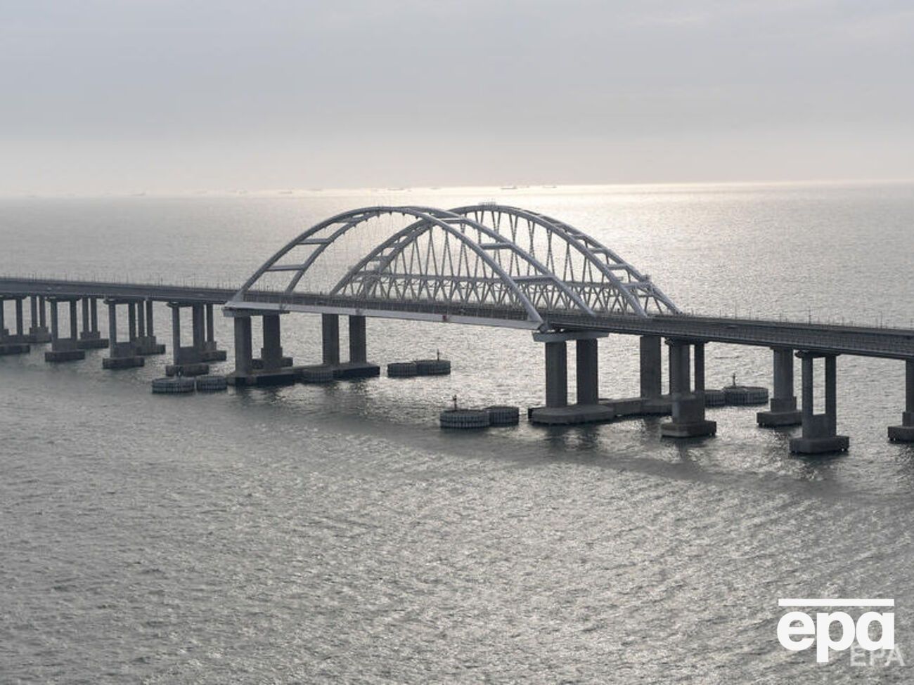 Крымский мост стал объектом для учений с дымовой завесой
