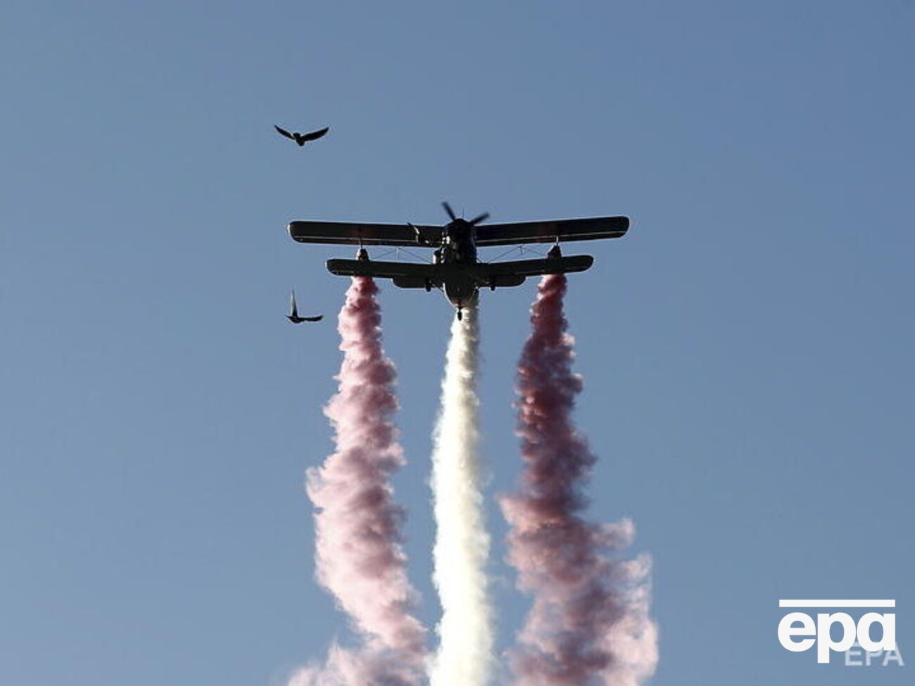 Российский Ан-2 разбился в Якутии, обнаружены двое погибших