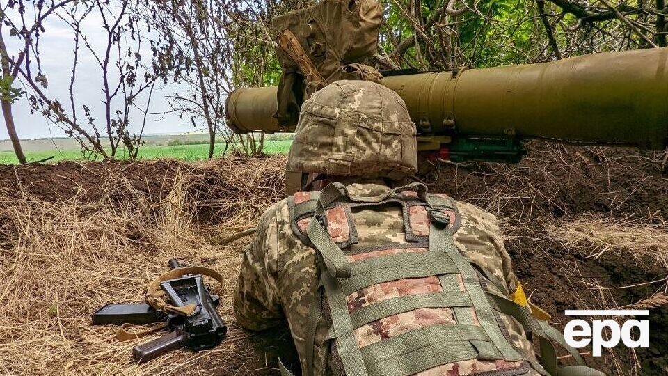 Украинские военные продолжают противостоять врагу