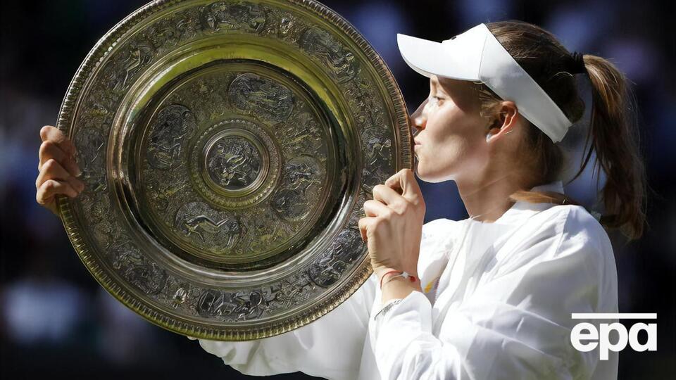 Рыбакина, выиграв Wimbledon, ушла от ответа на вопрос о войне в Украине