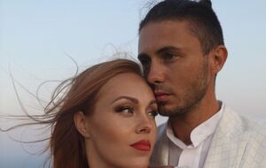 Alyosha і Тополя виховують трьох дітей