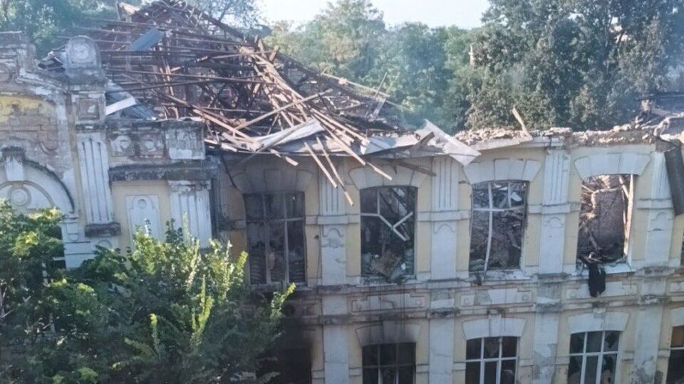 За інформацією українських чиновників, ЗСУ 10 липня вдарили по російському штабу у Херсоні