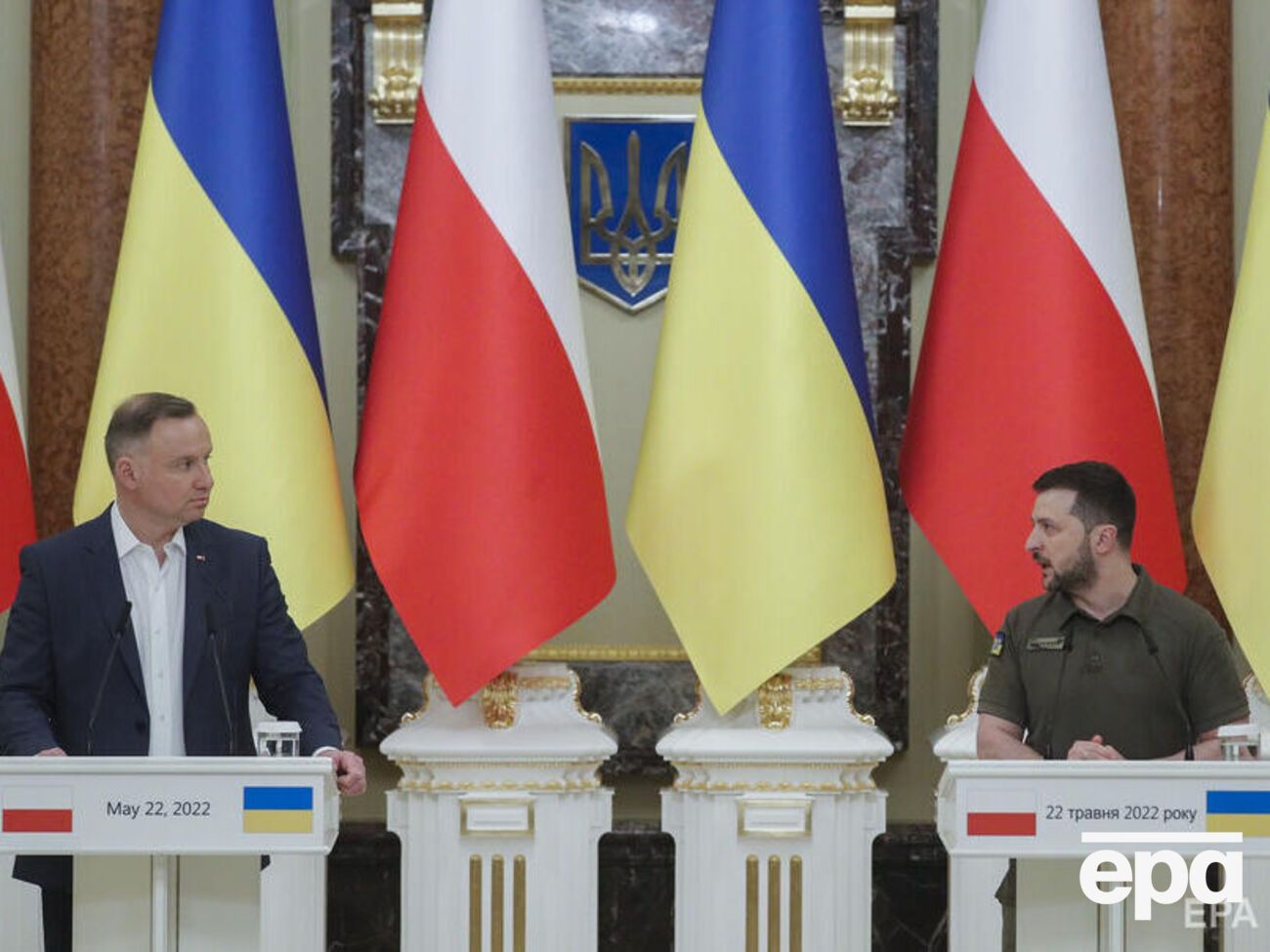 Зеленский анонсировал подачу этого законопроекта в Раду во время визита Дуды в Киев