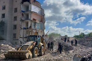 Рятувальники витягли з-під завалів будинку в Часовому Яру тіло 35-ї жертви обстрілу російських окупантів