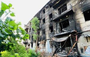 Гайдай підкреслив, що артилерійські обстріли з боку російських загарбників тривають по чотири – шість годин поспіль