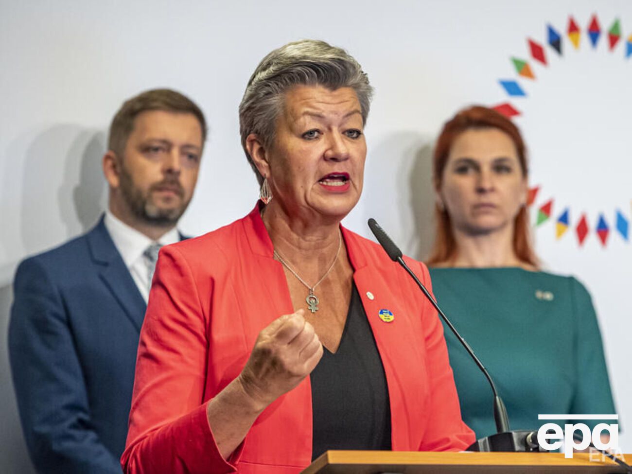 Еврокомиссар Йоханссон: Преступники в ЕС могут получить украинское&nbsp;оружие