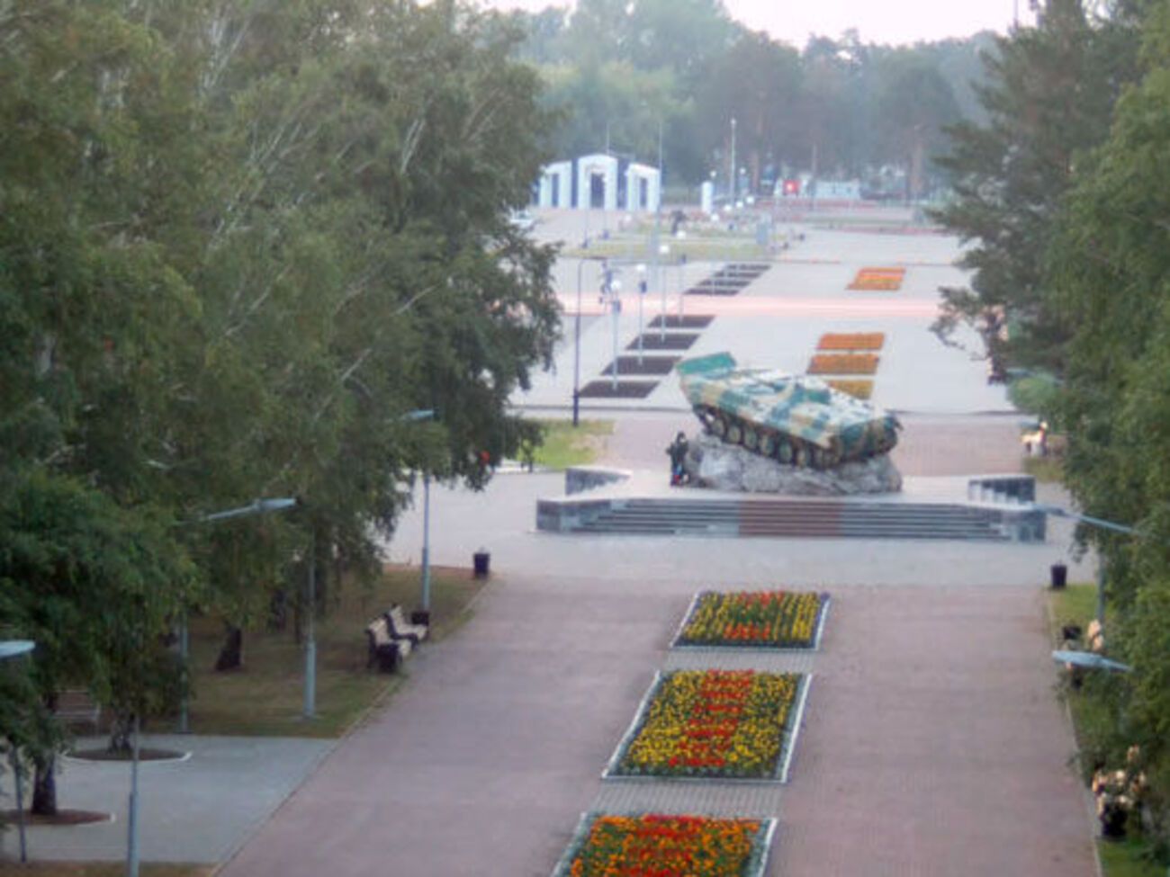 Памятник посвящен участникам войн в Афганистане и Чечне