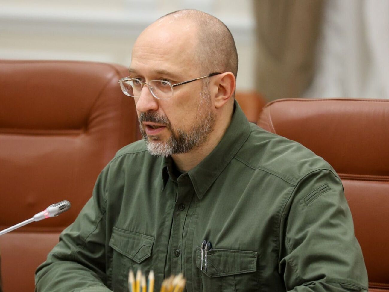 Шмигаль: Громадянство України сьогодні – це привілей. І кожен, хто на нього претендує, повинен знати й розуміти основоположні засади нашої країни