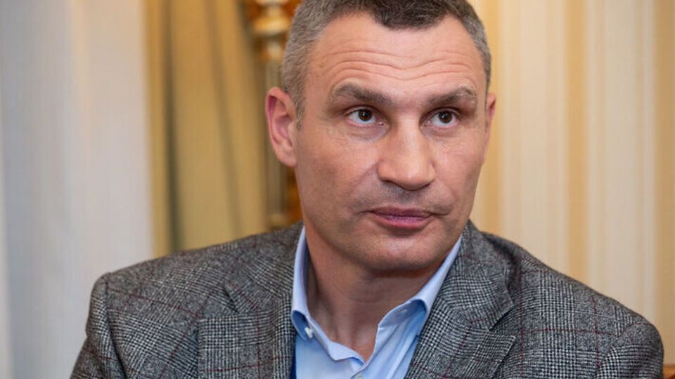 Кличко: Войны бы не было. Ну зачем же Путину воевать против себя?