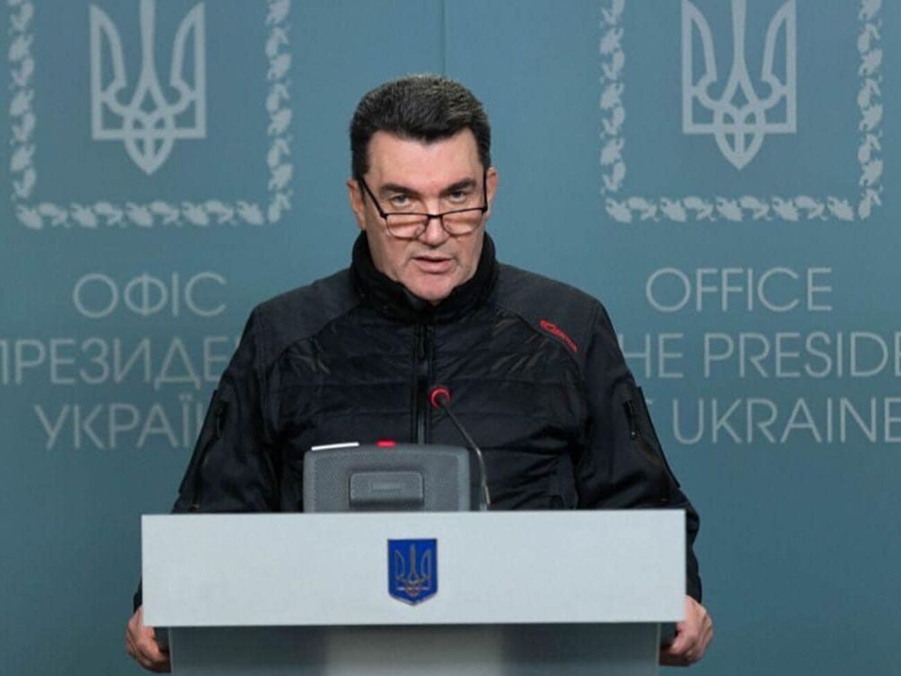 В современном мире что-то скрыть невозможно, отметил Данилов