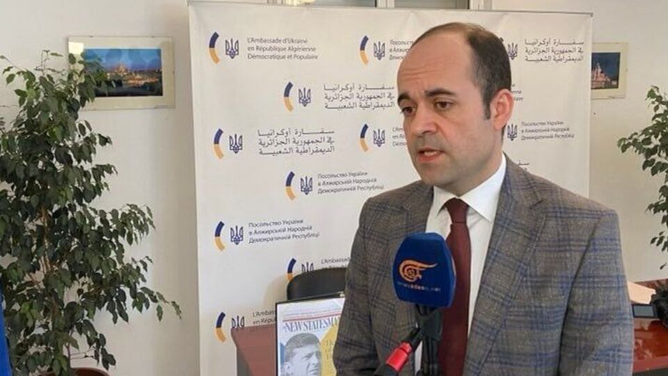 Субх був послом України в Алжирі та Мавританії