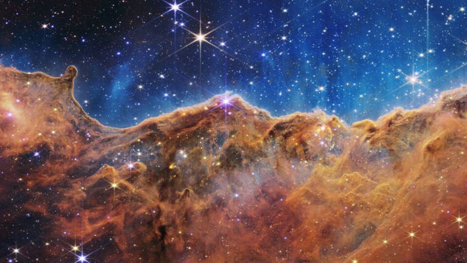 Первые пять снимков телескопа опубликованы NASA 12 июля