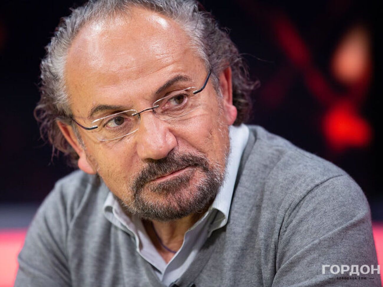 Шустер: Хочу отметить роль журналистов телеканала "Украина", которые освещали и, надеюсь, продолжат освещать войну против российских оккупантов