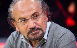 Шустер: Хочу отметить роль журналистов телеканала "Украина", которые освещали и, надеюсь, продолжат освещать войну против российских оккупантов