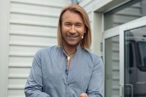 Адвокатка Винника підтвердила чутки про те, що артист покинув Україну