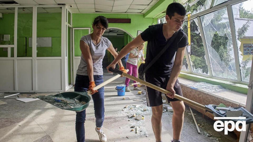 У всіх навчальних закладах мають бути підготовлені бомбосховища, вимагає Кабмін