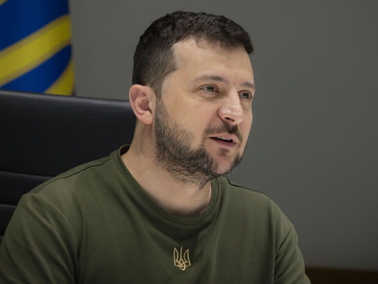 Новость о "признании" КНДР "ЛДНР" "даже в дополнительных комментариях не нуждается", отметил Зеленский