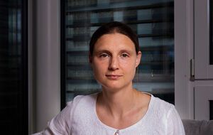 Зеленский поблагодарил Вязовскую (на фото) за то, что она помогает всем украинцам "защищать нашу свободу и независимость"