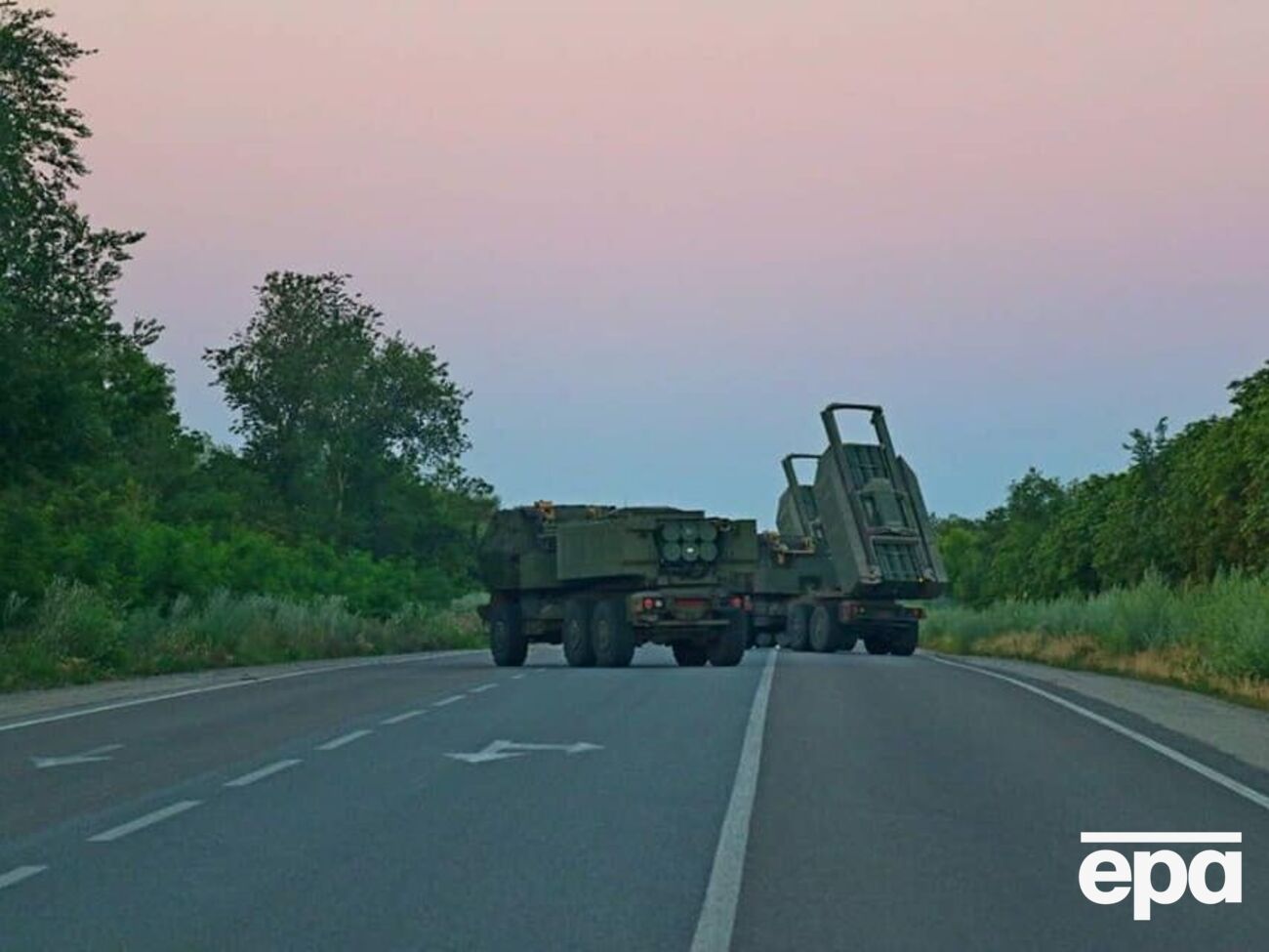 Українські військові вказують на феноменальну точність американських РСЗВ HIMARS