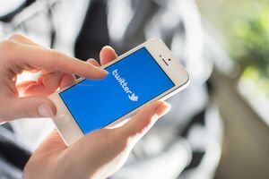 Станом на 16.40 в Україні соцмережа відновила свою роботу