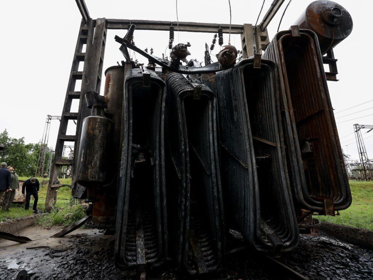 Оккупанты сознательно разбомбили Черниговскую ТЭЦ, отметил премьер