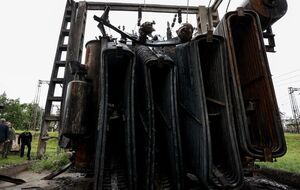 Оккупанты сознательно разбомбили Черниговскую ТЭЦ, отметил премьер