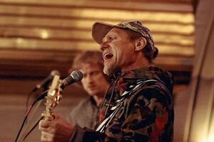 Скрипка: Светлая память всем погибшим. Не забудем, никогда