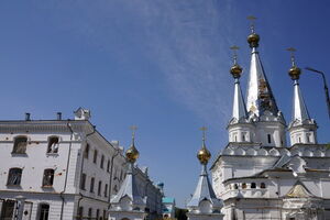 Лавра сейчас находится под постоянными обстрелами российских оккупантов, сообщили в ГУР