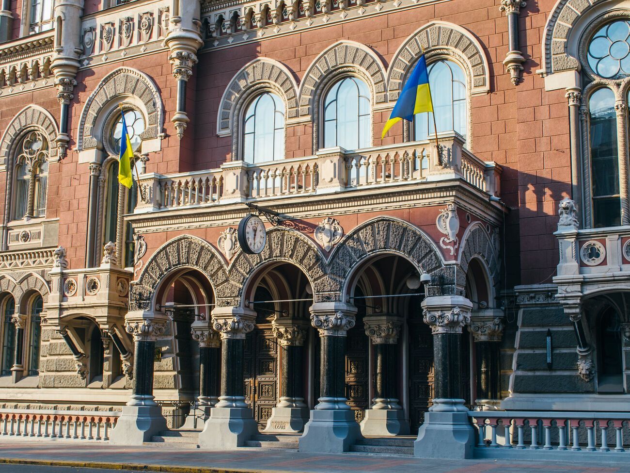 Щоб підвищення облікової ставки спрацювало, потрібно більше часу, заявив заступник голови НБУ Сергій Ніколайчук