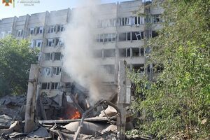 Унаслідок ракетних ударів по Миколаєву 15 липня пошкоджено два університети та житлові будинки