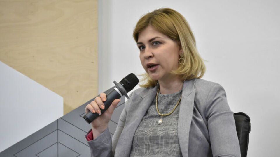 Стефанишина отметила, что в приоритете – санкции в сфере энергетики