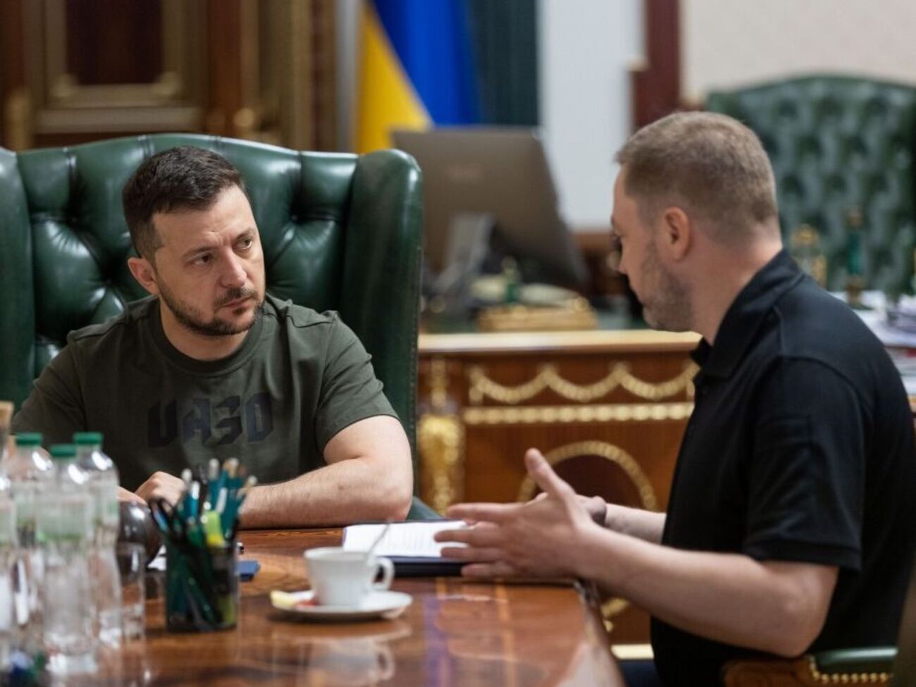 Монастирський розповів Зеленському про наслідки обстрілів окупантами Вінниці та Миколаєва