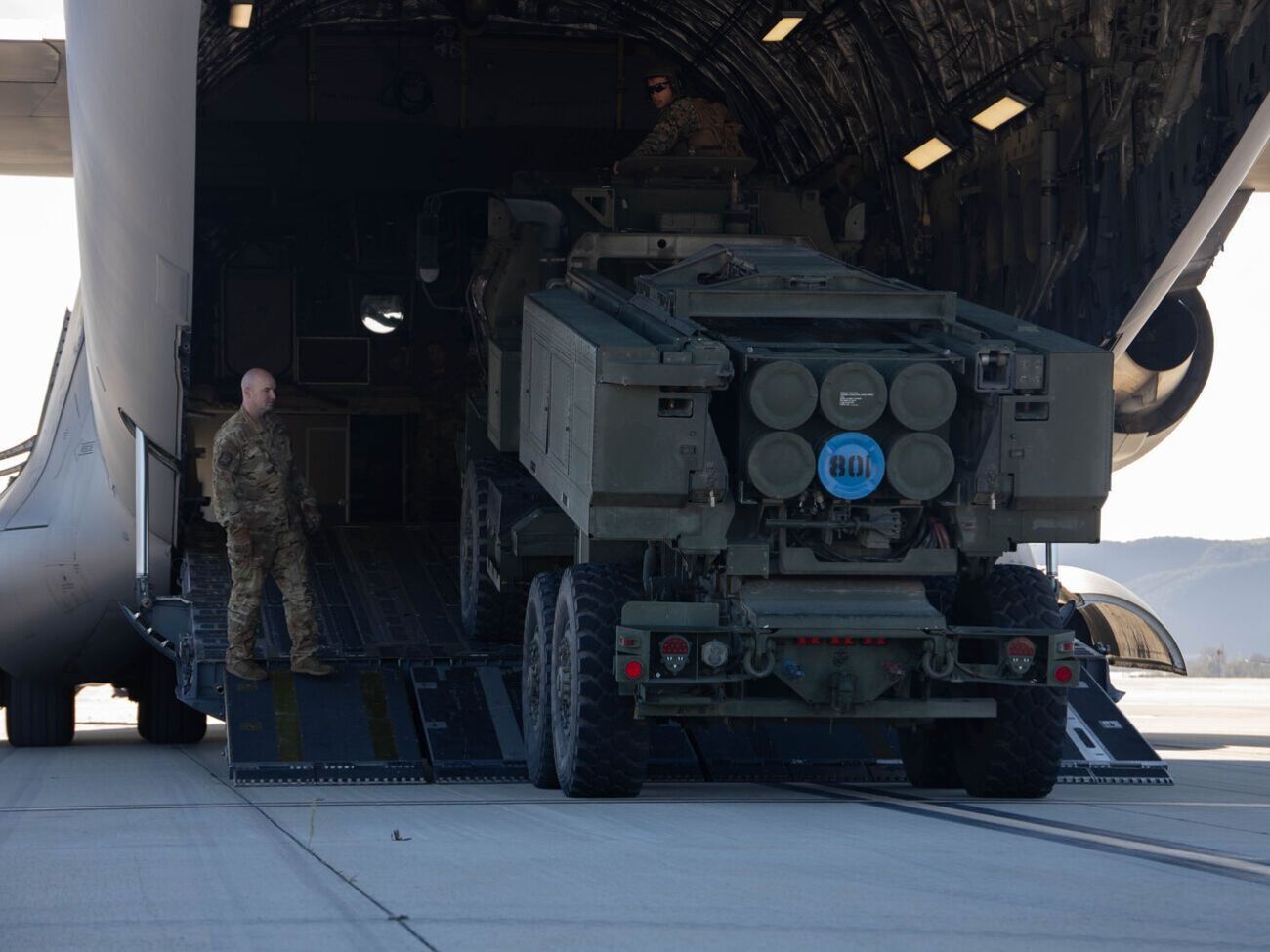 Естонія хоче купити шість систем HIMARS