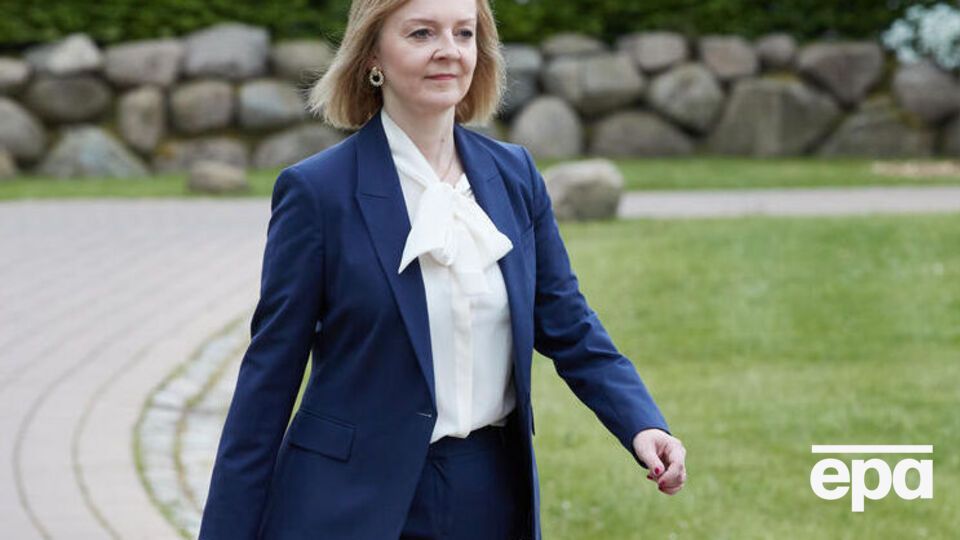 Трасс занимает четкую проукраинскую и антипутинскую позицию