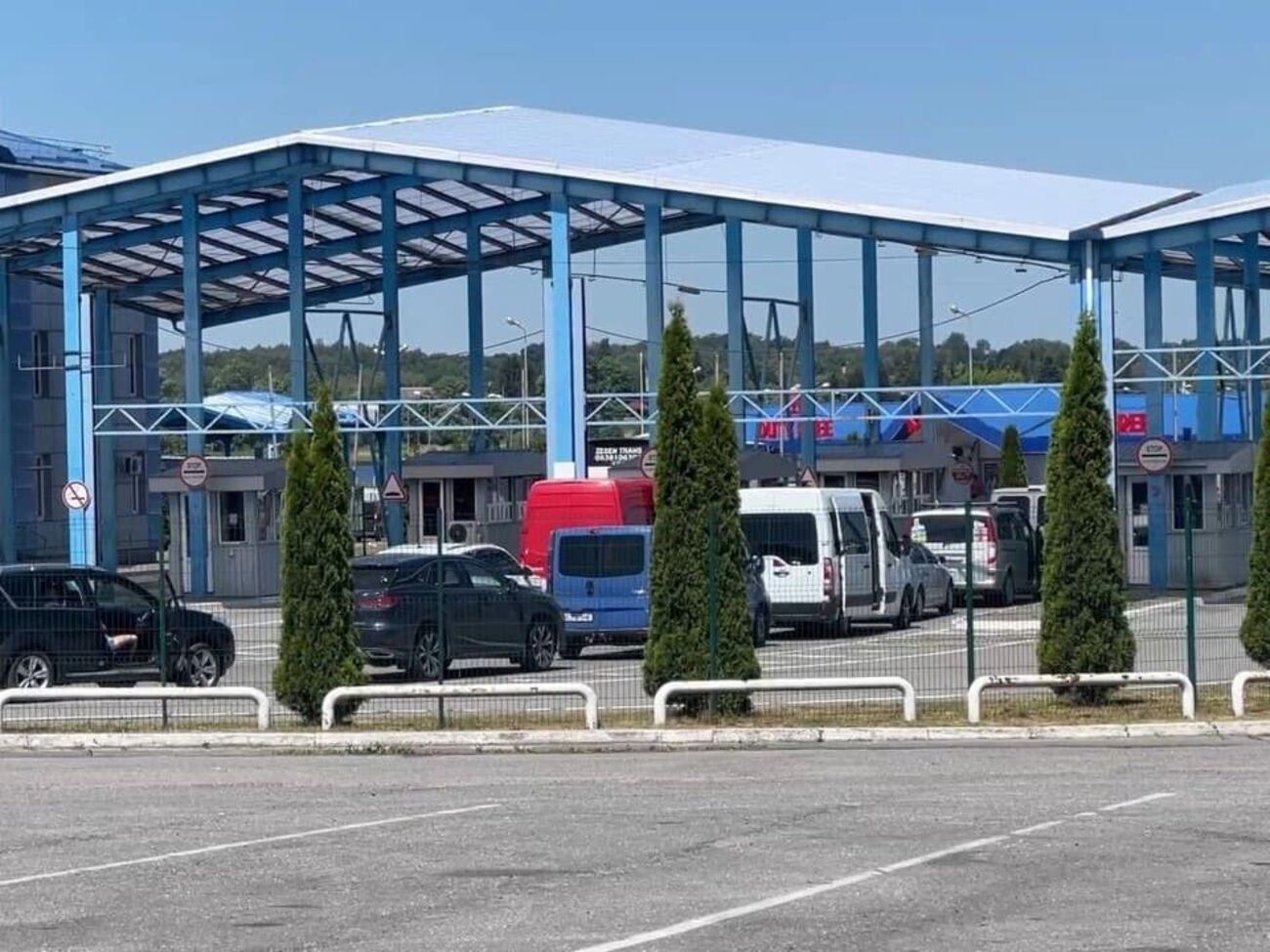 В ГПСУ отметили, что больше всего граждан выехали за сутки в Польшу