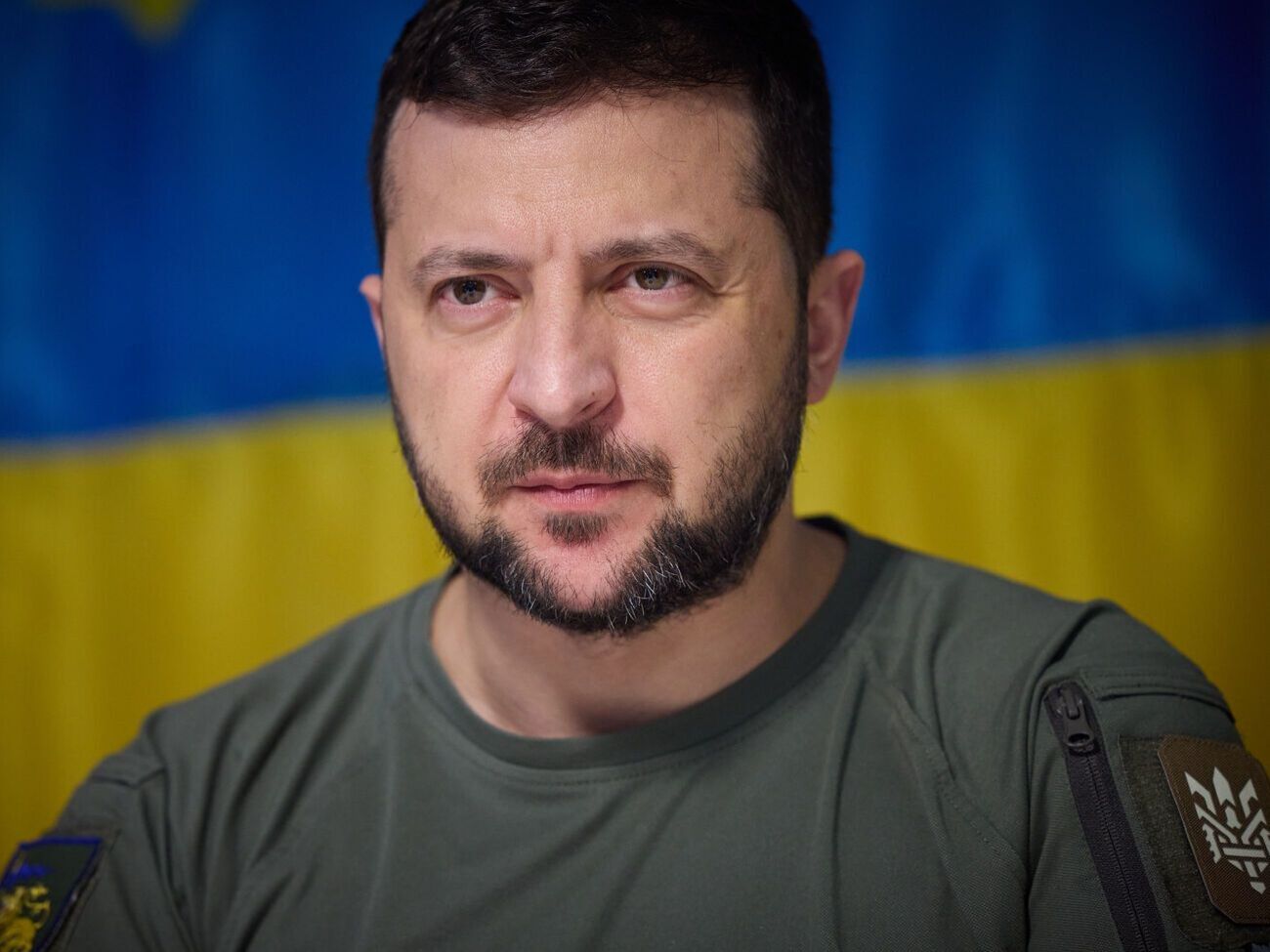 Иногда соцсетями и сайтами распространяются "сознательные вбросы" из РФ, отметил Зеленский