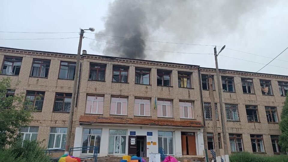 Окупанти й далі обстрілюють мирні міста і села Донецької області