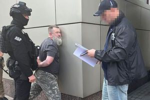 За даними ДБР, Кулініч передавав російським спецслужбам розвідувальну інформацію, зокрема яка становила держтаємницю