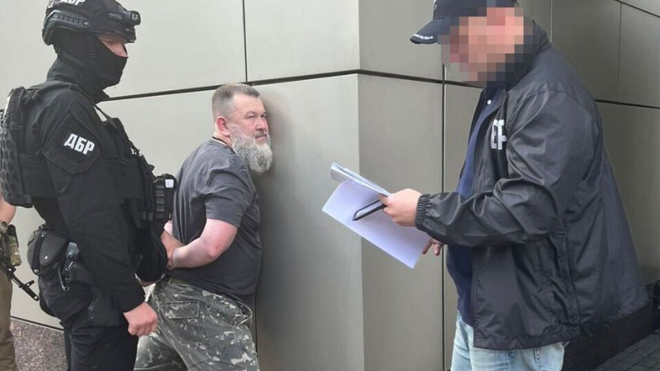 По данным ГБР, Кулинич передавал российским спецслужбам разведывательную информацию, в том числе составляющую гостайну