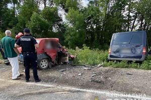 Дружина й діти проводжали на фронт військового, який приїжджав додому в короткострокову відпустку