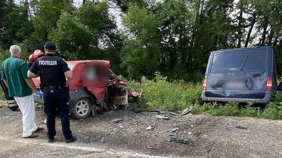 Дружина й діти проводжали на фронт військового, який приїжджав додому в короткострокову відпустку