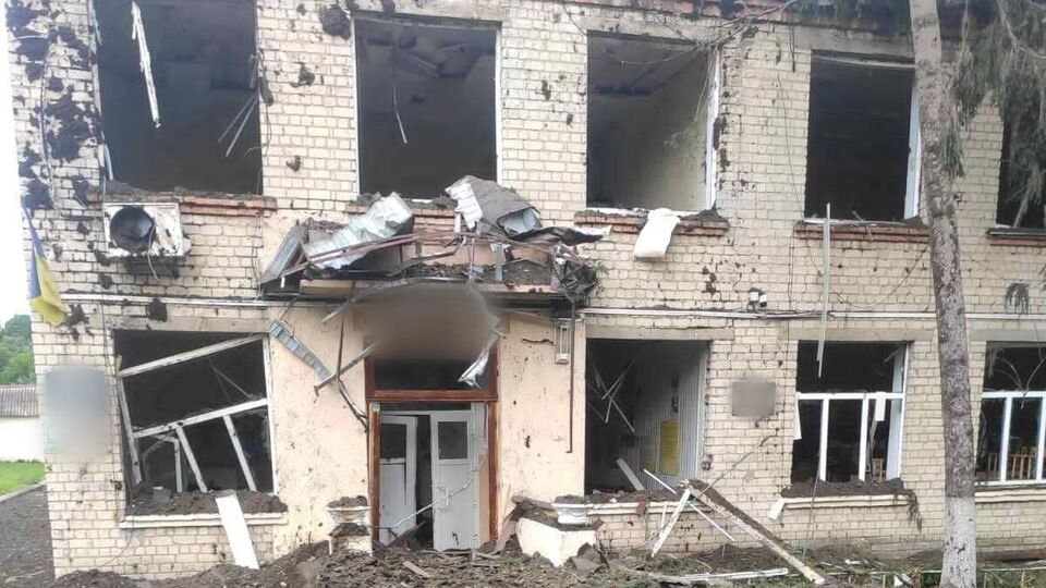 Росіяни регулярно обстрілюють Харківську область