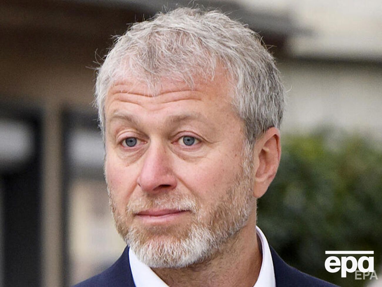 Абрамович, имеющий португальское гражданство, в иске заявил, что санкции являются нарушением его основных прав, защищаемых ЕС