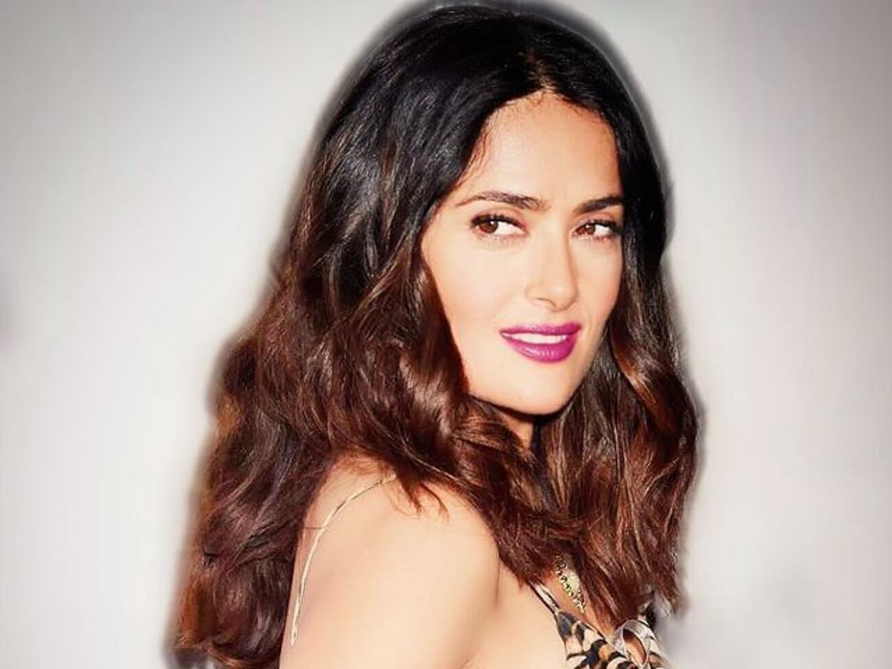 Хайек обнародовала эксклюзивные кадры