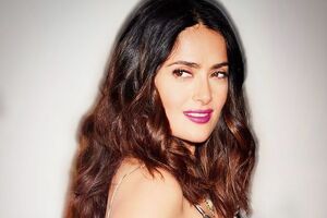 Хайек обнародовала эксклюзивные кадры