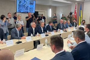 До Вінниці приїхала делегація іноземних дипломатів