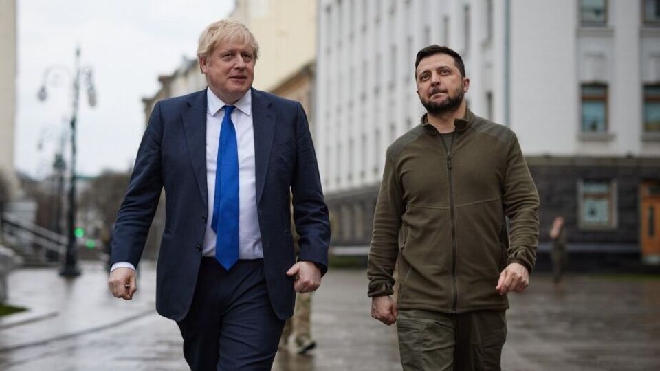 За спостереженнями глави МЗС України, між Джонсоном і Зеленським встановилися не просто добрі стосунки, а "хімія"