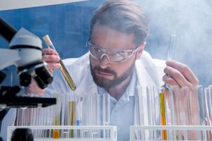 Російські депутати знову заговорили про "біолабораторії" в Україні