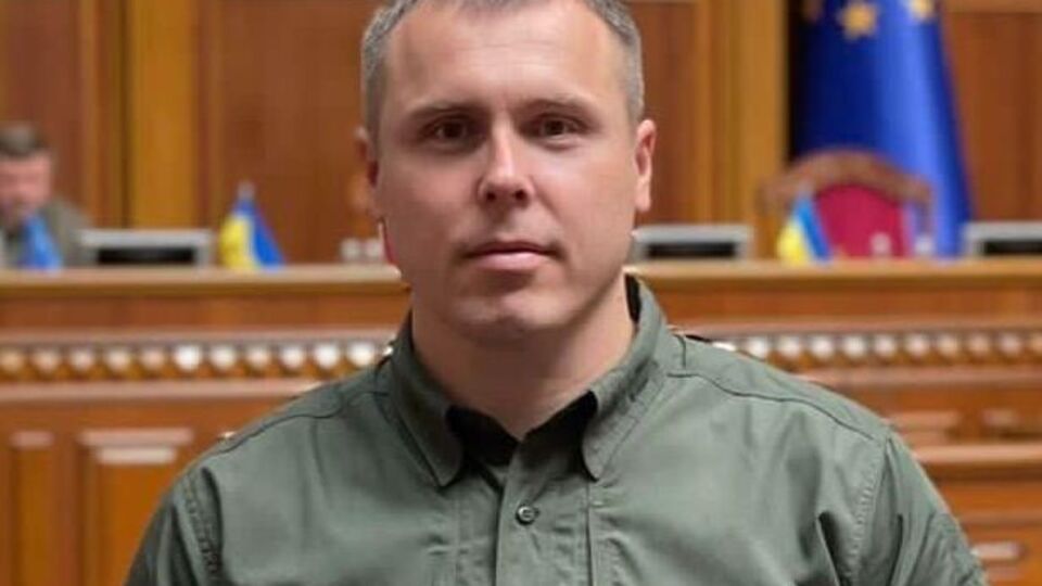 Костенко: Коли потрапив до донецького аеропорту, побачив, що його тримають вчителі, фермери, економісти, лікарі