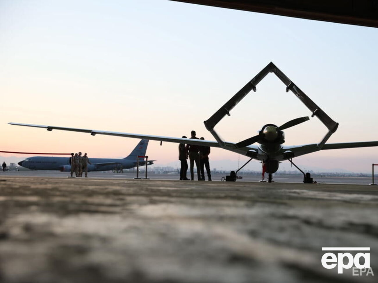 Bayraktar стали одним из символов сопротивления оккупантам в Украине с первых дней полномасштабного вторжения РФ